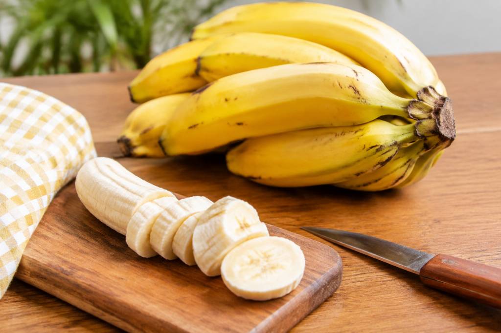 2 banana calorias: quantas calorias têm e como incluí-las na dieta