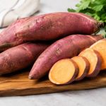 A batata doce engorda? Entenda como ela pode fazer parte da dietaablytyped